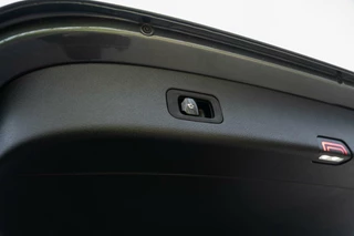 Mercedes-Benz GLC Mercedes GLC-klasse 300e 4MATIC AMG 360c Burmester Pano HuD - afbeelding nr 43