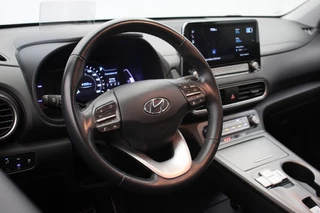 Hyundai Kona Hyundai Kona Electric Fashion 64 kWh - Carplay, Camera, Stoelverw. SOH 100% - afbeelding nr 13