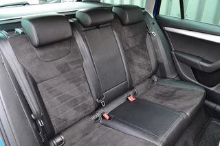 Škoda Octavia Škoda Octavia Combi 1.0 TSI DSG Greentech Pano/Camera/Leer/LED - afbeelding nr 15