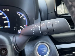 Toyota Yaris Cross Toyota Yaris Cross 1.5 Hybrid Adventure | Stuur + Stoelverwarming | Navi | Elektr. - afbeelding nr 15