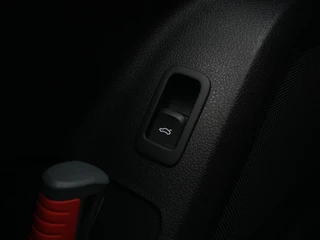 Audi Q2 Audi Q2 1.4 TFSI CoD 150pk S-Tronic Sport Pro Line S-Line Panorama Headup Display Navigatie Camera Stoelverwarming Carplay 84 - afbeelding nr 23