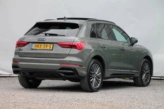Audi Q3 Audi Q3 45 TFSIe S-Line - 245 pk **Pano / Trekhaak / Dodehoek - afbeelding nr 4