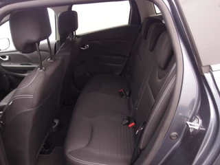 Renault Clio TREKHAAK / NAVI / AIRCO / PDC / BLUETOOTH / CRUISE / DAB+ / NL-AUTO - afbeelding nr 36