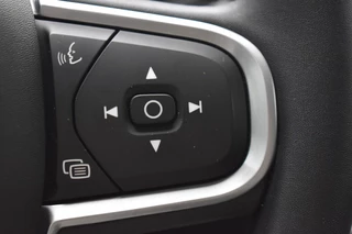 Volvo V60 Volvo V60 B3 163pk Momentum Advantage | Park Assist | Navigation Tech - afbeelding nr 29