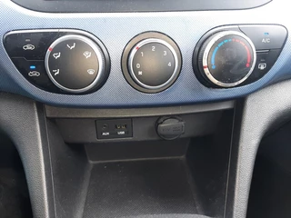 Hyundai i10 Hyundai i10 1.0 Automaat Airco Parkeersensoren - afbeelding nr 12