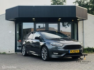 Ford Focus Ford Focus 1.5 ST-Line 182|CAM|CARPLAY|NAP| - afbeelding nr 2