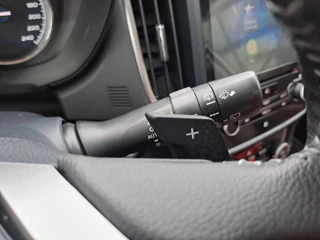 Subaru Forester | Trekhaak | Pano | All-seasons | Leder | LMV 18