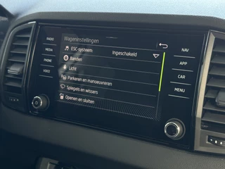 Škoda Karoq Škoda Karoq 1.5 TSI 150PKLED VIR.COCKPIT CARPLAY NAVI CAMERA ELEK.KLEP STOEL/STUUR VERW. LMV 2025 - afbeelding nr 43