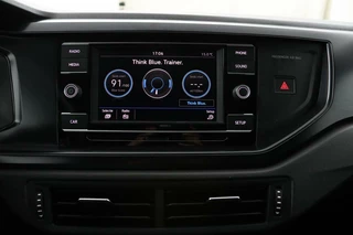 Volkswagen Polo Volkswagen Polo 1.0 | Stoelverwarming | Privacy glas | Lichtmetalen velgen | - afbeelding nr 21