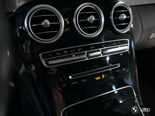 Mercedes-Benz C-Klasse Mercedes C180 AMG+ UPG. BUSINESS / CAMERA / TREKHAAK / ELEKT. STOELEN / LEDER / 18