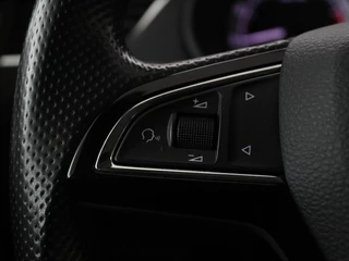 Škoda Octavia Skoda Octavia 1.5 TSI Business Edition | Stoelverwarming |  Trekhaak | Carplay | Half leder | Navigatie | Climate control | Parkeerhulp | Cruise control - afbeelding nr 16
