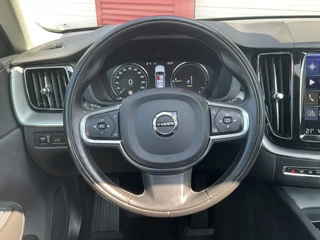 Volvo XC60 Volvo XC60 2.0 T8 Twin Engine AWD PHEV Pano Carplay Cam Led Voll.Onderhouden Plug-in! - afbeelding nr 24