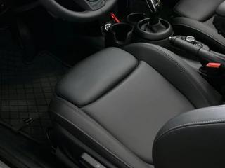 MINI Cooper S Cabrio MINI Cooper S Cabrio Mini 2.0 180PK ESSENTIAL BLACK PACK LEER CARPLAY LED STOELVERW. 09/2023 - afbeelding nr 16