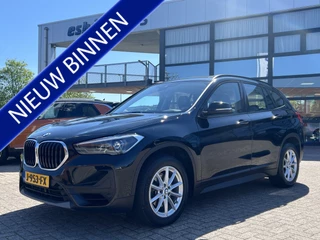 BMW X1 Panoramadak Navi Prof Leer Head Up Camera DAB Stoelverwarming Led Koplampen  NL Auto - afbeelding nr 1