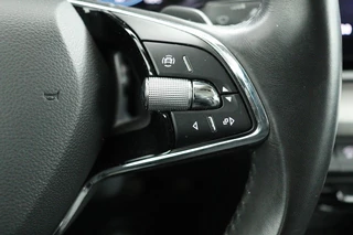 Škoda Octavia Skoda Octavia 1.4 TSI iV Business Edition | Trekhaak |  Stoelverwarming | Carplay | Full LED | PDC | Navigatie | Climate control | Cruise control | PHEV - afbeelding nr 17