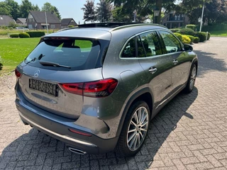 Mercedes-Benz GLA Mercedes-Benz GLA GLA 250e AMG int + ext Pano dak - afbeelding nr 14