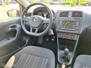 Volkswagen Polo VOLKSWAGEN POLO 1.0 TREND AIRCO/NAVIGATIE/CRUISCONTROLL - afbeelding nr 10