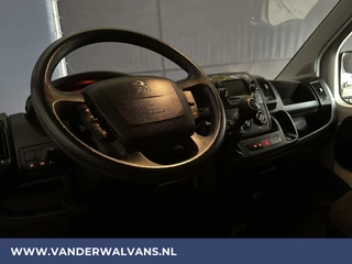 Peugeot Boxer Peugeot Boxer 2.2 BlueHDi 140pk L2H2 Euro6 Airco | Camera | Navigatie | 2500kg Trekhaak Cruisecontrol, Parkeersensoren, Bijrijdersbank - afbeelding nr 16