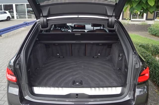 BMW 5 Serie BMW 5 Serie 530e (292pk) Laser/HUD/H&K/Pano/4-wielbesturing/Alle opties! - afbeelding nr 43