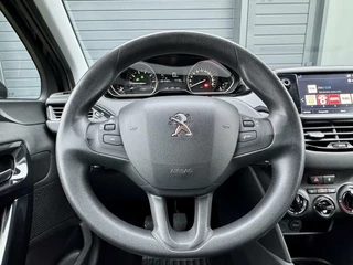 Peugeot 208 Peugeot 208 1.2 PureTech Blue Lion | Lage KM NAP ! | 5 Deurs | Cruise | Airco | Carplay | Zeer Net | DB Riem Vervangen | - afbeelding nr 17