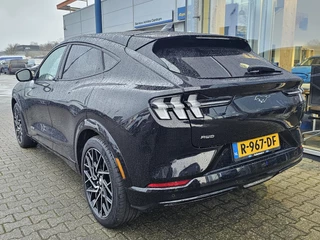 Ford Mustang Mach-E Ford Mustang Mach-E Extended AWD 98 kWh | GT velgen | Dodehoekdetectie | Adaptive cruise | Lane assist | Full led | Lederen bekleding | Camera | BTW verrekenbaar etc. - afbeelding nr 3