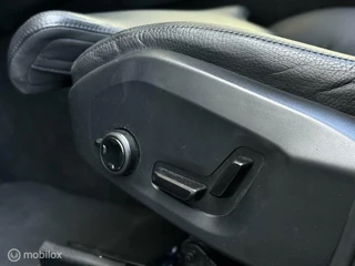 Volvo XC60 Volvo XC60 2.0 T6 Plug-in hybrid AWD | Pano | H&K | Leder - afbeelding nr 20