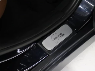 MINI Clubman MINI Clubman Mini 1.5 Cooper Richmond Park Edition DIGITAL DASHBOARD, CRUISE CONTROL, APPLE CARPLAY, SCHUIFKANTELDAK, HARMAN KARDON AUDIO,  VOL LEDER, PDC, STOELVERWARMING, NAVIGATIE, NIEUWSTAAT] - afbeelding nr 21