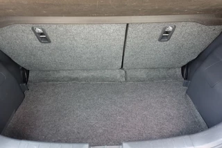 Suzuki Celerio Suzuki Celerio 1.0 COMFORT AUTOMAAT Trekhaak 100%NL (All-in prijs) - afbeelding nr 9