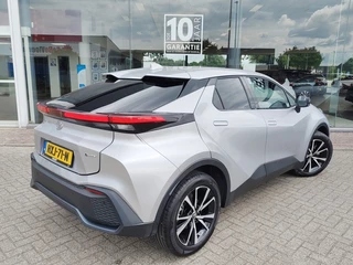 Toyota C-HR Toyota C-HR 1.8 Hybrid 140 First Edition | Navi | Sensoren v/a | El. Achterk - afbeelding nr 4