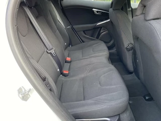 Volvo V40 Volvo V40 2.0 T2|Navigatie|Parkeersensoren|Digitaal Instrumentenpaneel - afbeelding nr 21