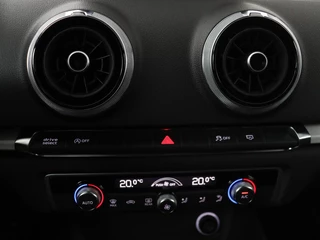 Audi A3 Audi A3 30 TFSI Sport S Line Edition | Half leder |  Full LED | Sportstoelen | Navigatie | Trekhaak | Parkeerhulp | Climate control | Cruise control | Bluetooth - afbeelding nr 24