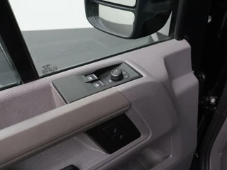 Volkswagen Crafter Volkswagen Crafter 2.0TDI 177PK DSG Automaat L3H3 | Imperiaal | Trekhaak | Navigatie | Camera | Betimmering | Airco | Cruise - afbeelding nr 8