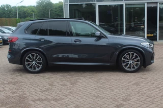 BMW X5 BMW X5 xDrive30d High Exe. 7p. M Sport / Trekhaak / Panoramadak / Camera / Head-up / Softclose / 20'' / Harman Kardon / Luchtvering / Laser LED / Keyless / Leder / Apple CarPlay / Stuurverwarming / DAB / ACC / Zonnescherm zijruite - afbeelding nr 5