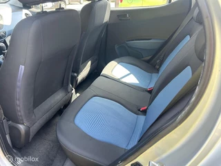 Hyundai i10 Hyundai i10 1.0i i-Motion Comfort Airco 5 PERS! - afbeelding nr 13