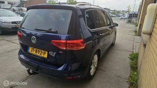 Volkswagen Touran Nette Volkswagen Touran 1.2 TSI Highline 7p New APK NAP auto - afbeelding nr 8