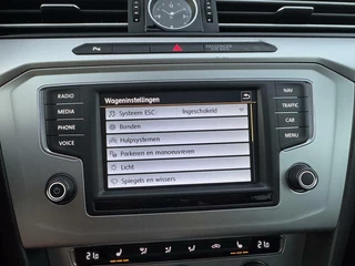 Volkswagen Passat Volkswagen Passat Variant 1.6 TDI Highline PANO DSG trekhaak - afbeelding nr 16