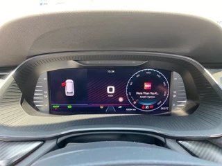 Škoda Octavia Škoda Octavia 1.4 TSI DSG RS IV PANO-DAK/CAMERA/MEMORY/NAVI/ACC/STOELVERW/E-KLEP - afbeelding nr 19