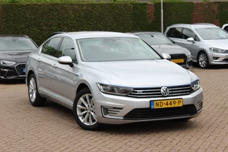 Volkswagen Passat 1.4 TSI GTE Connected Series