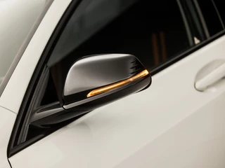 BMW 1 Serie Automaat (VIRTUAL COCKPIT, APPLE CARPLAY, GROOT NAVI, STUUR/STOELVERWARMING, ADAPTIVE CRUISE, LEDER, CAMERA, SPORTSTOELEN, DAB+, GETINT GLAS, NIEUWSTAAT) - afbeelding nr 36