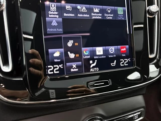 Volvo XC40 Volvo XC40 1.5 T5 PHEV R-Design | panoramadak | trekhaak - afbeelding nr 22