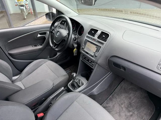 Volkswagen Polo Volkswagen Polo 1.2 TSI Highline R,Navi,Clima,Cruise,LMV,Privacy,Elekt Pakket - afbeelding nr 24