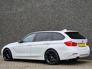 BMW 3 Serie BMW 328i Touring Sport Line/Leer/Grote Navi/245 PK/18''/Vol! - afbeelding nr 9