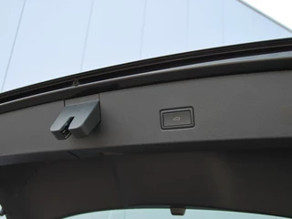 Volkswagen T-Roc Volkswagen T-Roc 1.5 TSI 150pk DSG Style | Acc | Lane | Camera - afbeelding nr 20