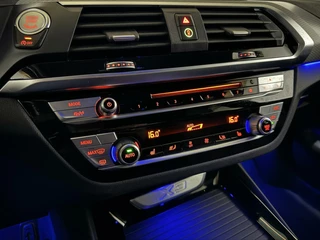 BMW X3 BMW X3 xDrive20i M Sport Black Edition Pano HUD Sfeer NAP - afbeelding nr 55