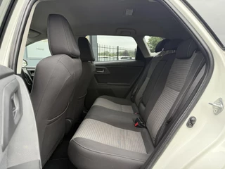 Toyota Auris Toyota Auris 1.8 Hybrid Dynamic Go 1e Eigenaar,Navi,Camera,Lm Velgen,136pk,Weinig Km,Apk tot 05-2027 - afbeelding nr 8