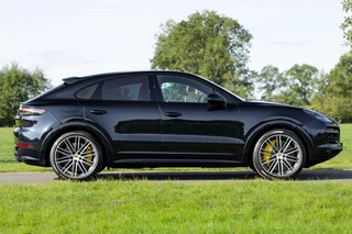 Porsche Cayenne Porsche Cayenne Coupé 4.0 Turbo S E-Hybrid 680 pk|Sport design pakket|Inno Drive|22