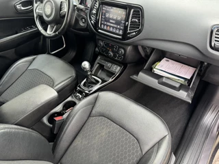 Jeep Compass Jeep COMPASS 1.3T Limited Cruise control Climate control Keyless Navigatie Apple carplay Android - afbeelding nr 36
