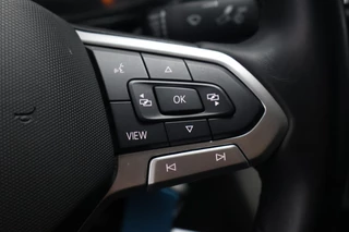 Volkswagen Transporter Volkswagen Transporter 2.0 TDI L2H1 Bulli 204PK Automaat | 15dkm NAP | Carplay - afbeelding nr 16