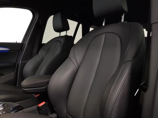 BMW X1 BMW X1 sDrive18i Steptronic M-Sport Executive | Lederen Bekleding | Navigatie | Climate Control | Camera | Parkeer Sensoren - afbeelding nr 27