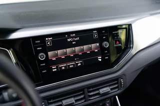 Volkswagen Polo Volkswagen Polo 2.0 TSI GTI Pano DSG Beats ACC Stoelverw - afbeelding nr 22